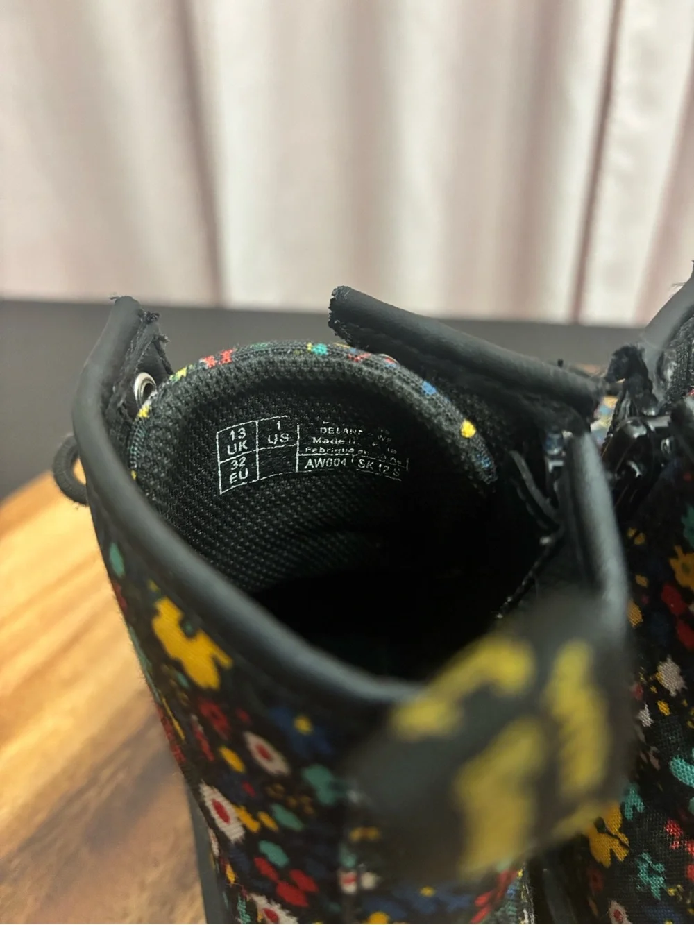 Dr. Martens 1460 Wanderflora Kids Boots Size 1